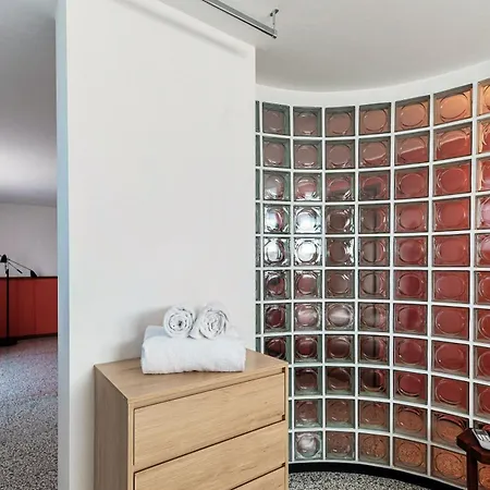 아파트 Casa Chiara - And Unique View - Downtown 코모