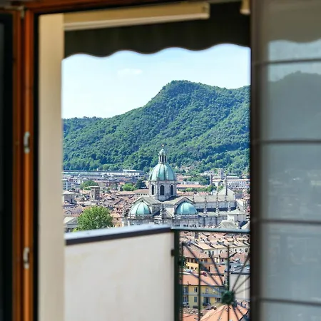 Casa Chiara - And Unique View - Downtown 아파트 코모