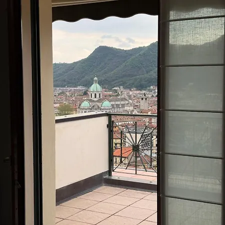 Casa Chiara - And Unique View - Downtown 아파트